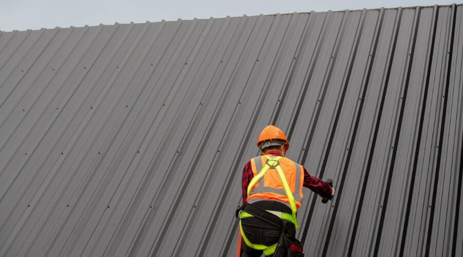 Professional metal roof installation services in Holloway, OH